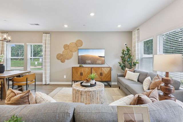 7165 Cedarcrest Lane, Fairview, TN 37062