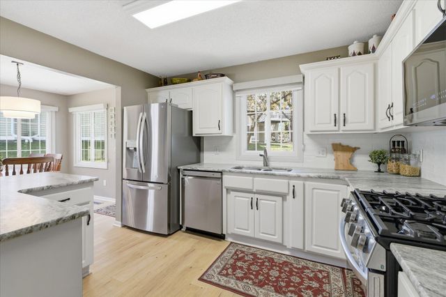 3969 Niagara Lane N, Plymouth, MN 55446