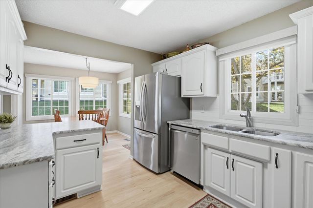 3969 Niagara Lane N, Plymouth, MN 55446