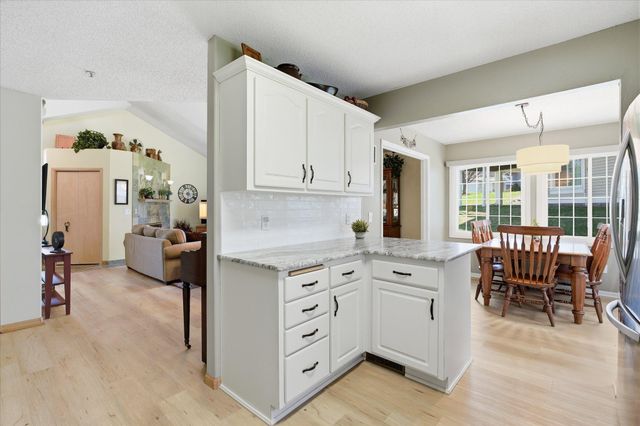 3969 Niagara Lane N, Plymouth, MN 55446