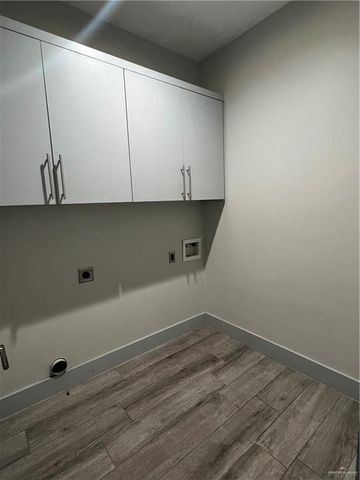 7436 Burr Oak Loop, Brownsville, TX 78526