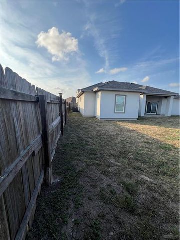 7436 Burr Oak Loop, Brownsville, TX 78526