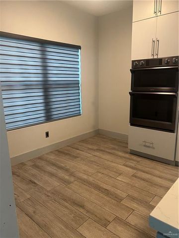 7436 Burr Oak Loop, Brownsville, TX 78526