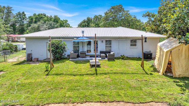 4489 Hancock Court, Chipley, FL 32428
