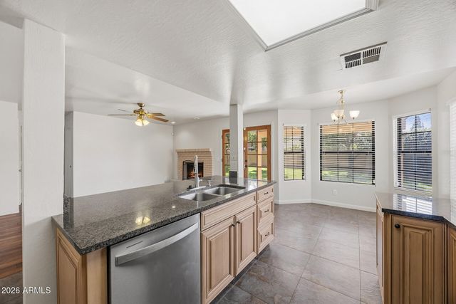 5737 W IVANHOE Street, Chandler, AZ 85226