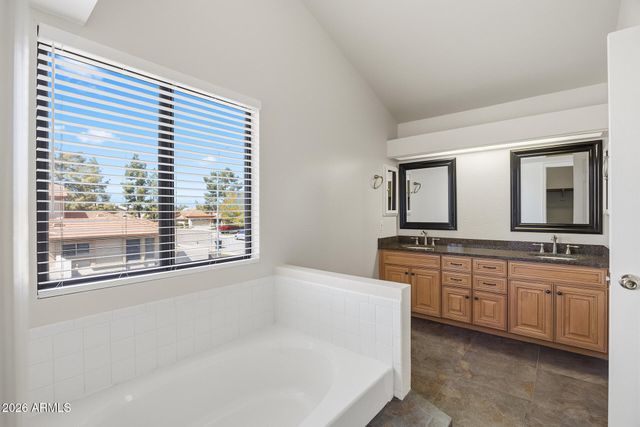 5737 W IVANHOE Street, Chandler, AZ 85226