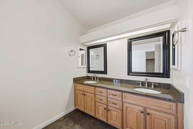 5737 W IVANHOE Street, Chandler, AZ 85226