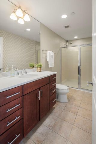 100 3rd Avenue S 607, Minneapolis, MN 55401