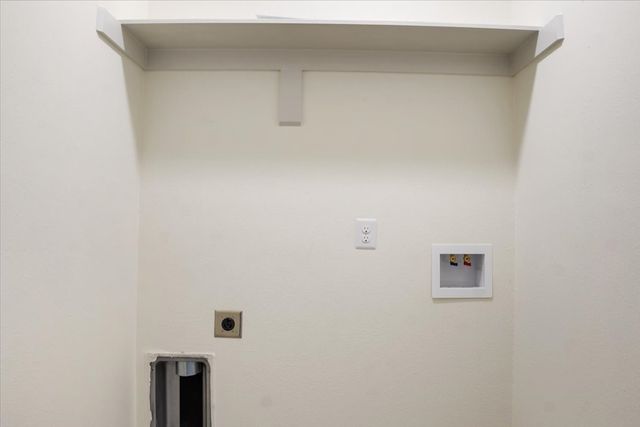 851 SE County Road 3048d, Corsicana, TX 75109