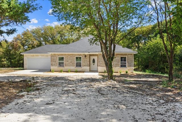 851 SE County Road 3048d, Corsicana, TX 75109