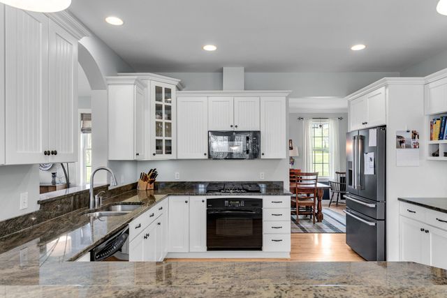 1 Naylor Road, Essex, VT 05452