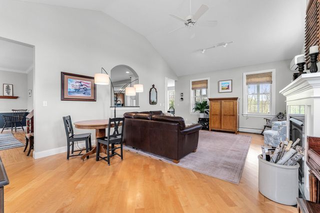 1 Naylor Road, Essex, VT 05452
