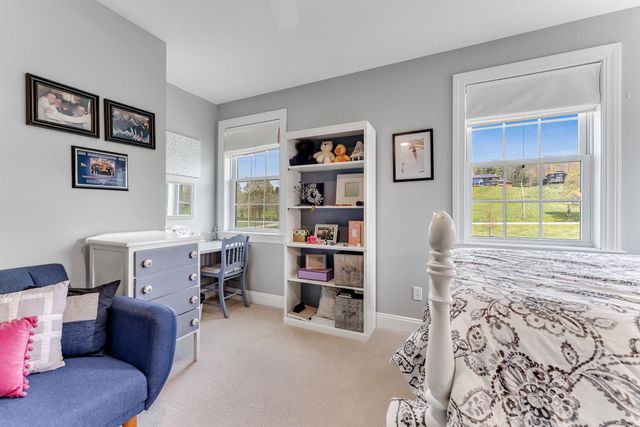 1 Naylor Road, Essex, VT 05452