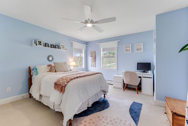 1 Naylor Road, Essex, VT 05452