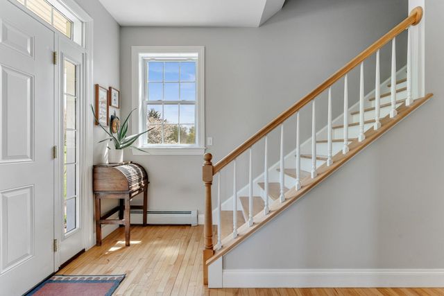 1 Naylor Road, Essex, VT 05452