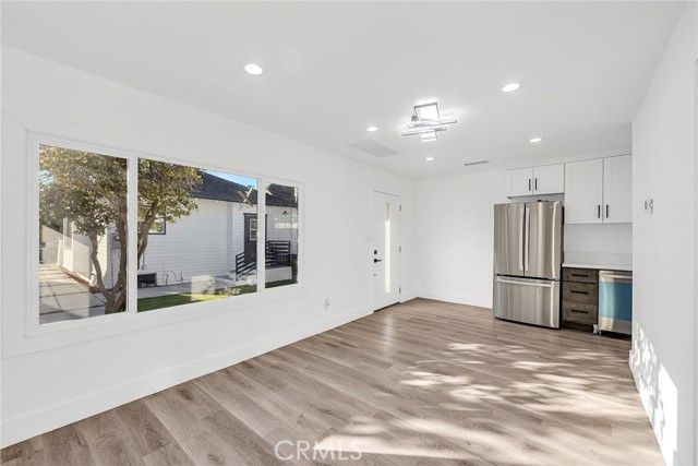 5414 3rd, Los Angeles, CA 90043