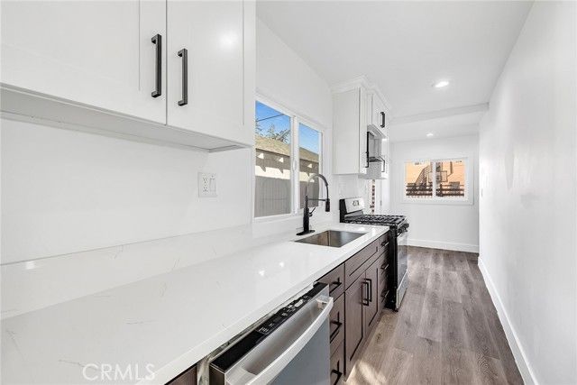 5414 3rd, Los Angeles, CA 90043