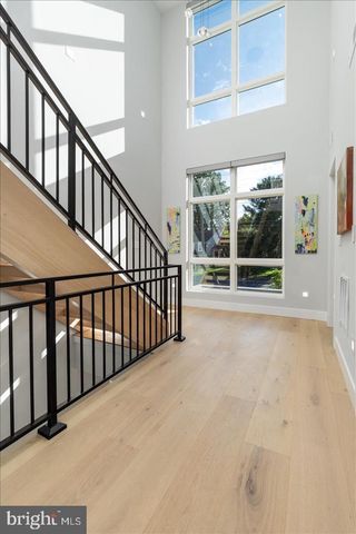 2841 EDGELEA RD, Vienna, VA 22181