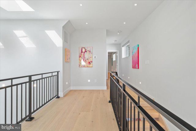 2841 EDGELEA RD, Vienna, VA 22181