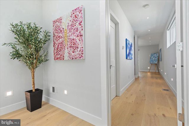 2841 EDGELEA RD, Vienna, VA 22181