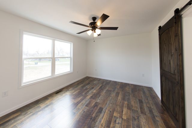 312 Kimmins St, Hohenwald, TN 38462