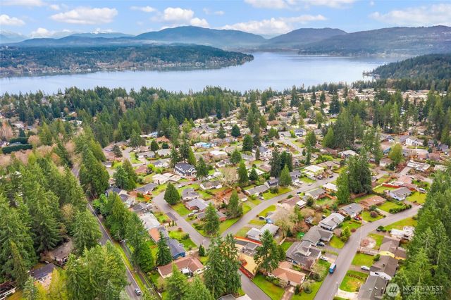 1255 169th Avenue NE, Bellevue, WA 98008