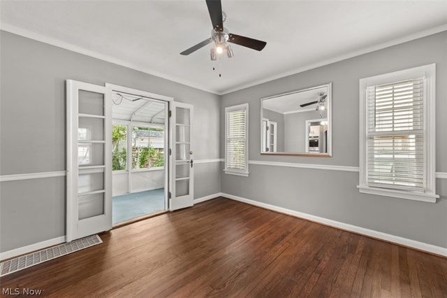 3290 Wooster Road, Rocky River, OH 44116