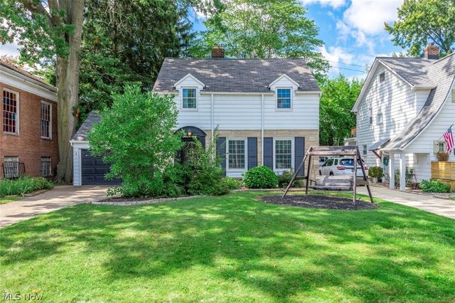 3290 Wooster Road, Rocky River, OH 44116