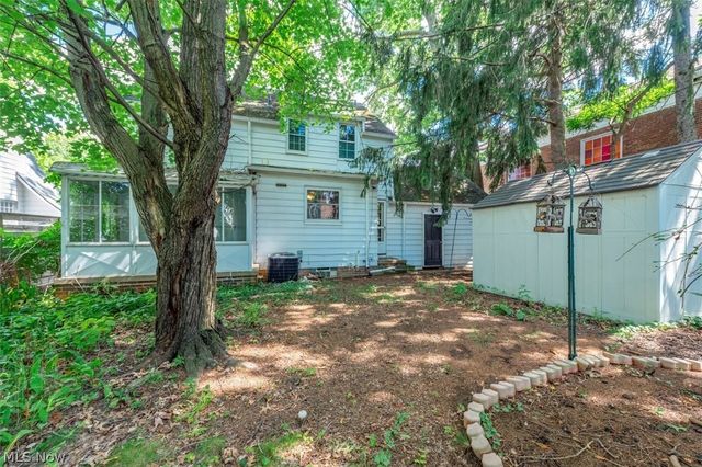 3290 Wooster Road, Rocky River, OH 44116