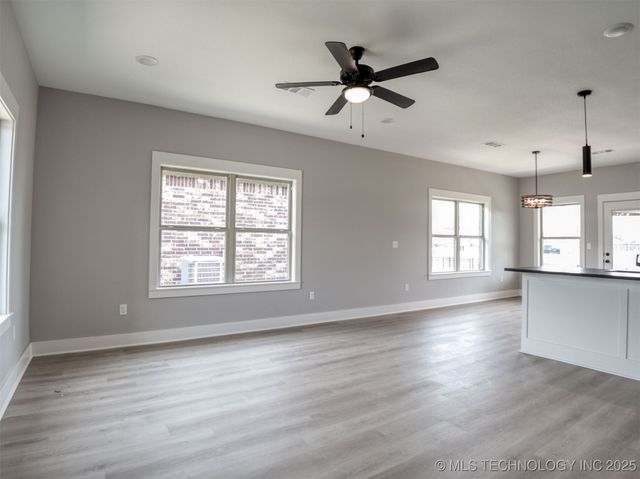 1190 Wild Indigo Circle, Calera, OK 74730