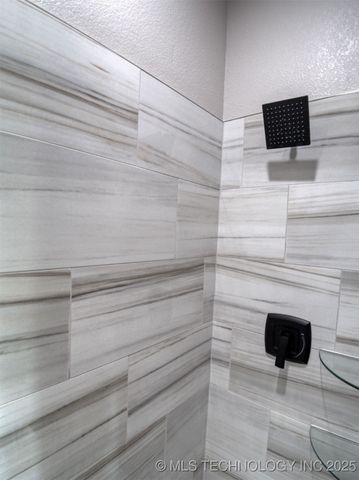 1190 Wild Indigo Circle, Calera, OK 74730