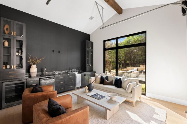 4713 Pecan Chase, Austin, TX 78738