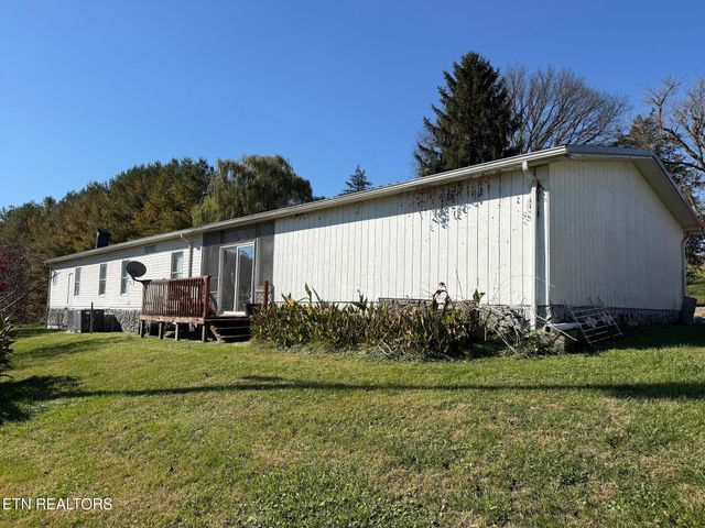 1231 Pump Springs Rd, Harrogate, TN 37752