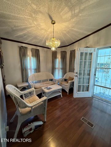 1231 Pump Springs Rd, Harrogate, TN 37752