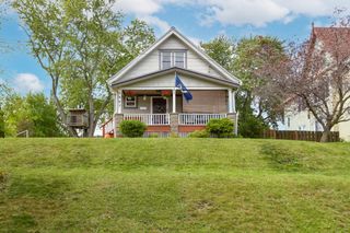 2867 S Linebarger TERRACE, Milwaukee, WI 53207