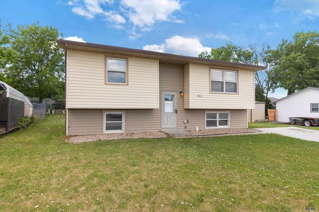 4015 OILER LN, Rapid City, SD 57701