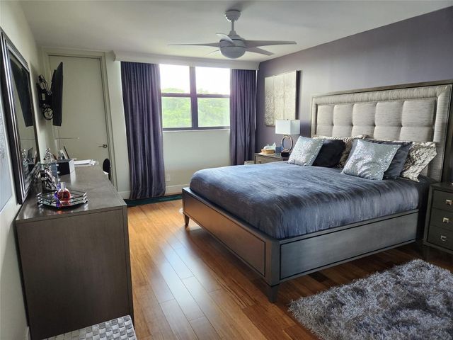 16100 Golf Club Road 301, Weston, FL 33326