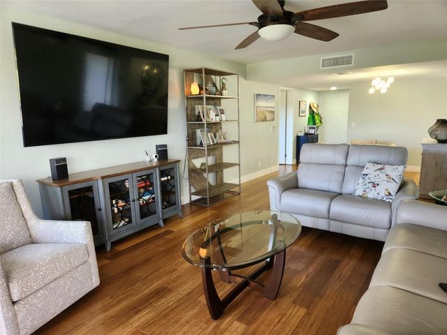 16100 Golf Club Road 301, Weston, FL 33326