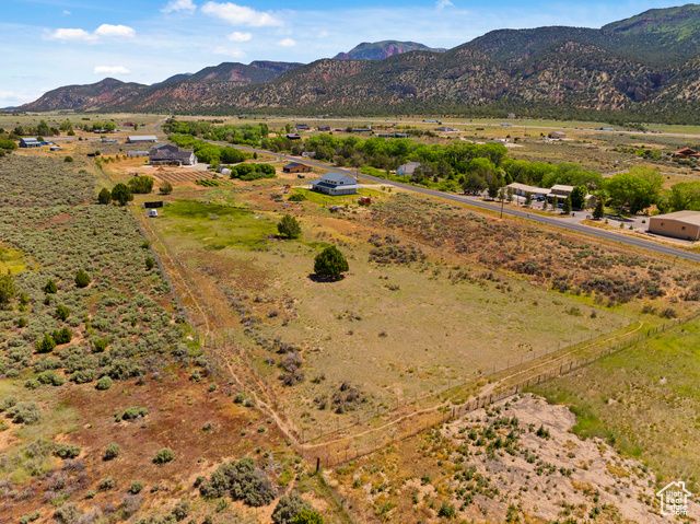1716 S OLD HIGHWAY 91, New Harmony, UT 84757