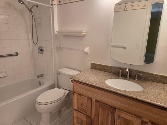 1000 S Ocean Boulevard 9J, Pompano Beach, FL 33062