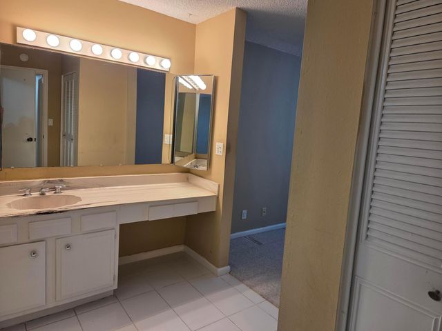 1000 S Ocean Boulevard 9J, Pompano Beach, FL 33062