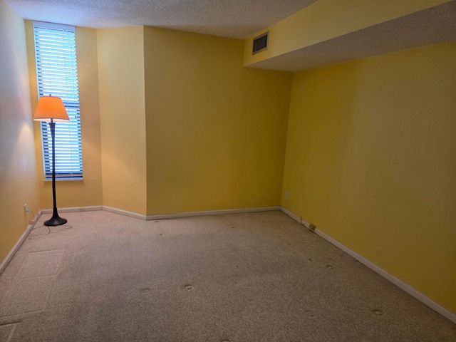 1000 S Ocean Boulevard 9J, Pompano Beach, FL 33062