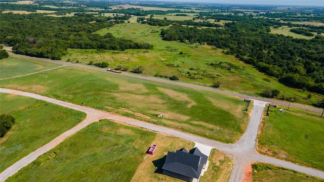 21637 Trophy Ridge Drive, Purcell, OK 73080