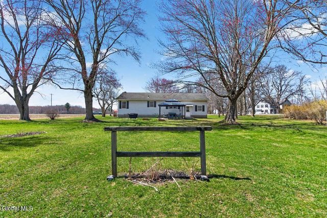 720 Mac Elroy Road, Clifton Park, NY 12019