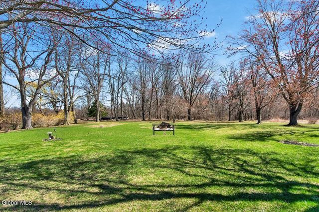 720 Mac Elroy Road, Clifton Park, NY 12019
