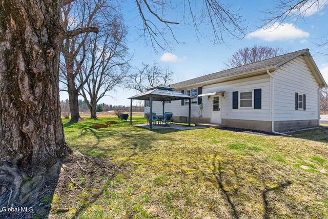 720 Mac Elroy Road, Clifton Park, NY 12019