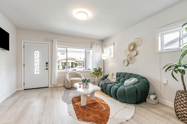 371 Menker Avenue, San Jose, CA 95128