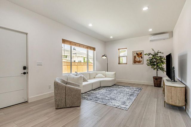 371 Menker Avenue, San Jose, CA 95128