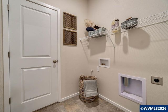 4963 Dilling Av NE, Salem, OR 97301