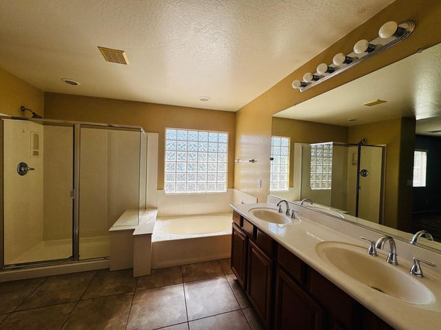 26803 N 21st Drive, Phoenix, AZ 85085